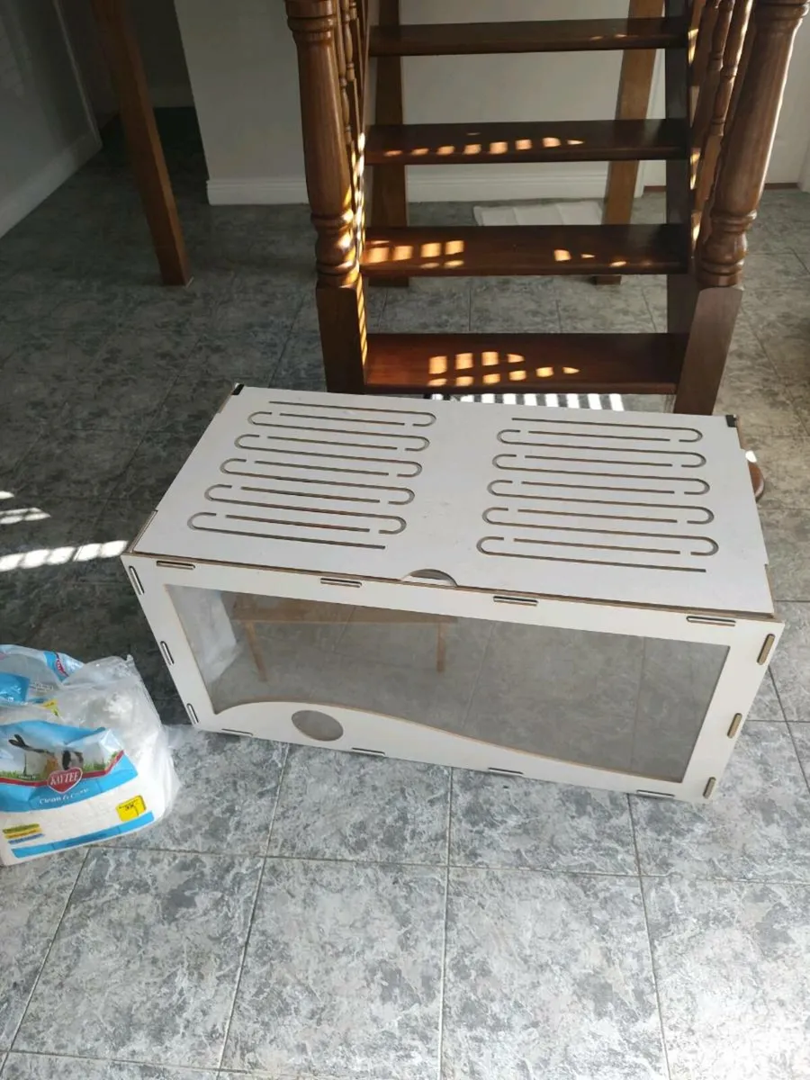 Hamster home - Image 1