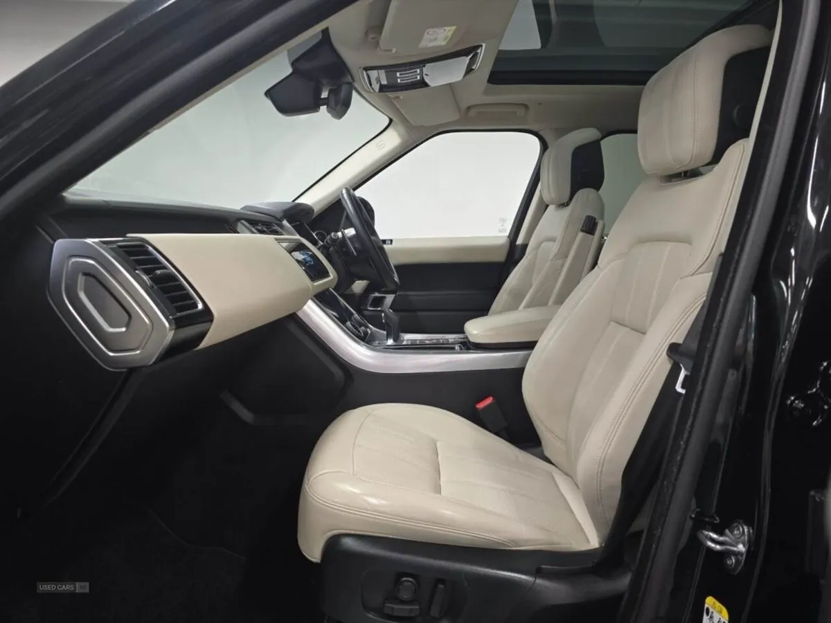 Land Rover Range Rover Sport 3.0 D300 HSE Silver - Image 3