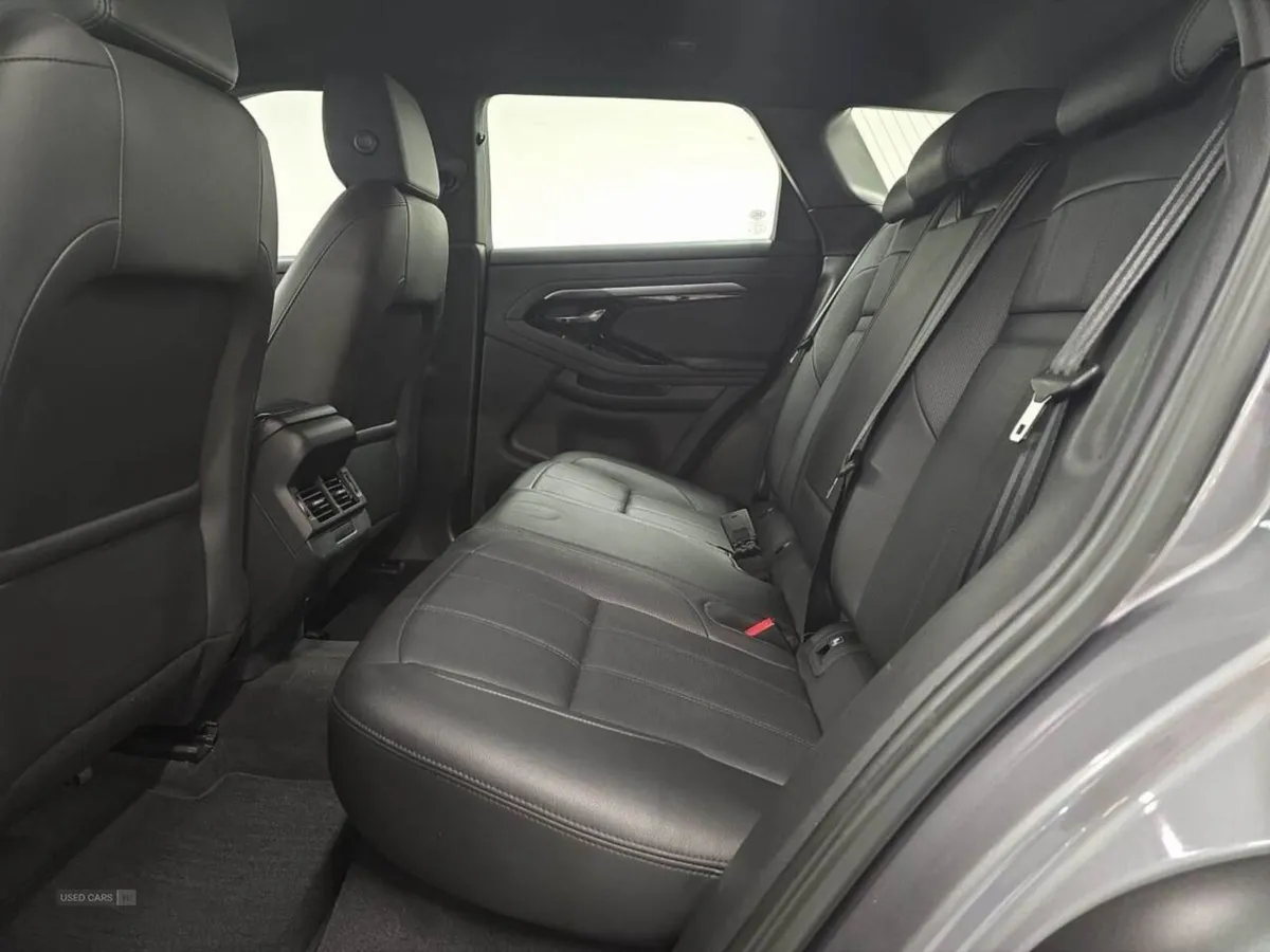 Land Rover Range Rover Evoque 2.0 D200 R-dynamic - Image 4