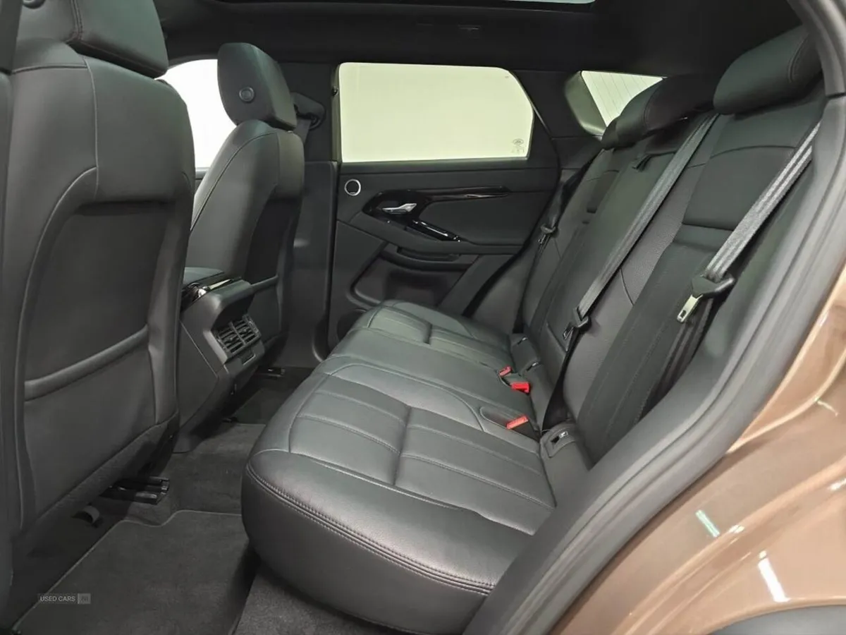 Land Rover Range Rover Evoque 2.0 D200 Dynamic SE - Image 4