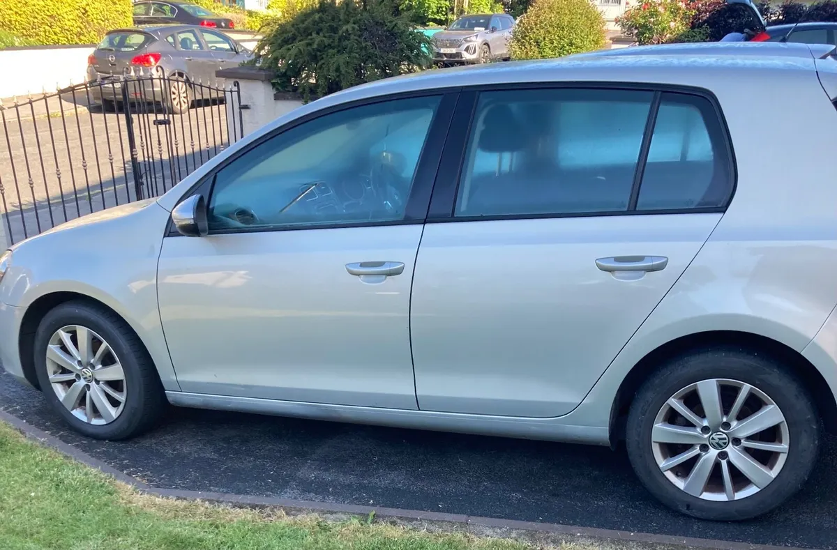 Volkswagen Golf 2012 - Image 4
