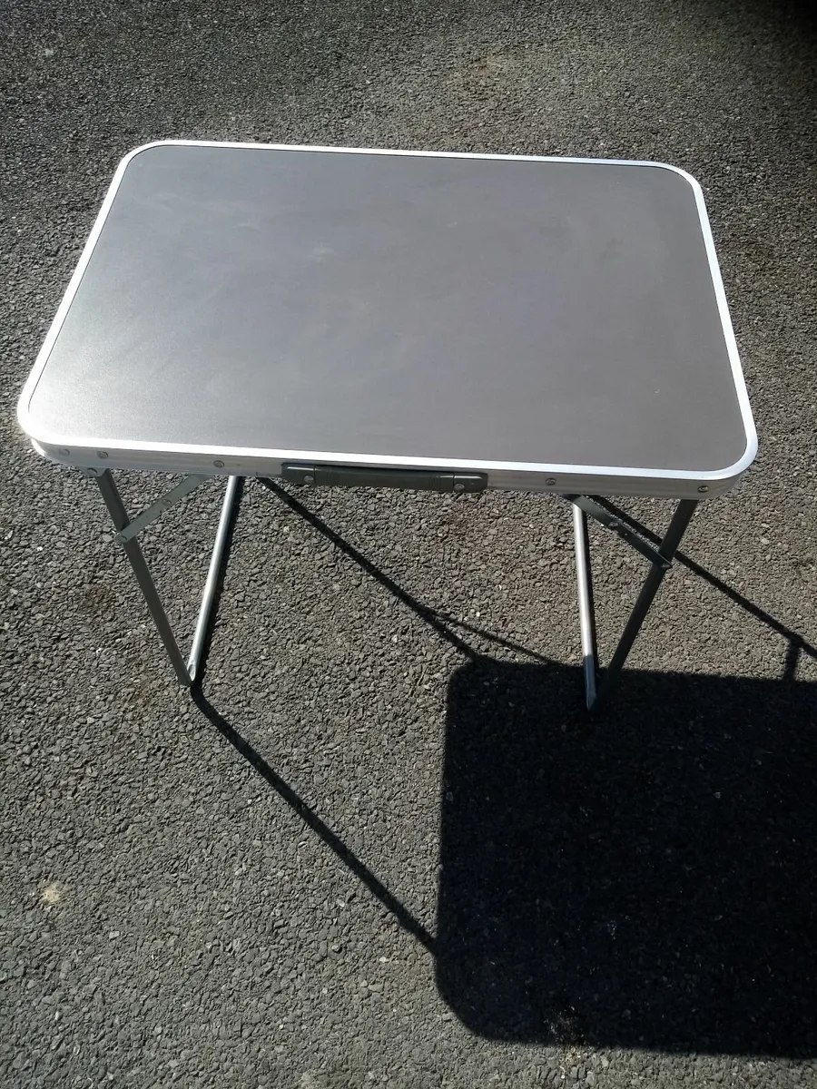 Camping table - Image 1
