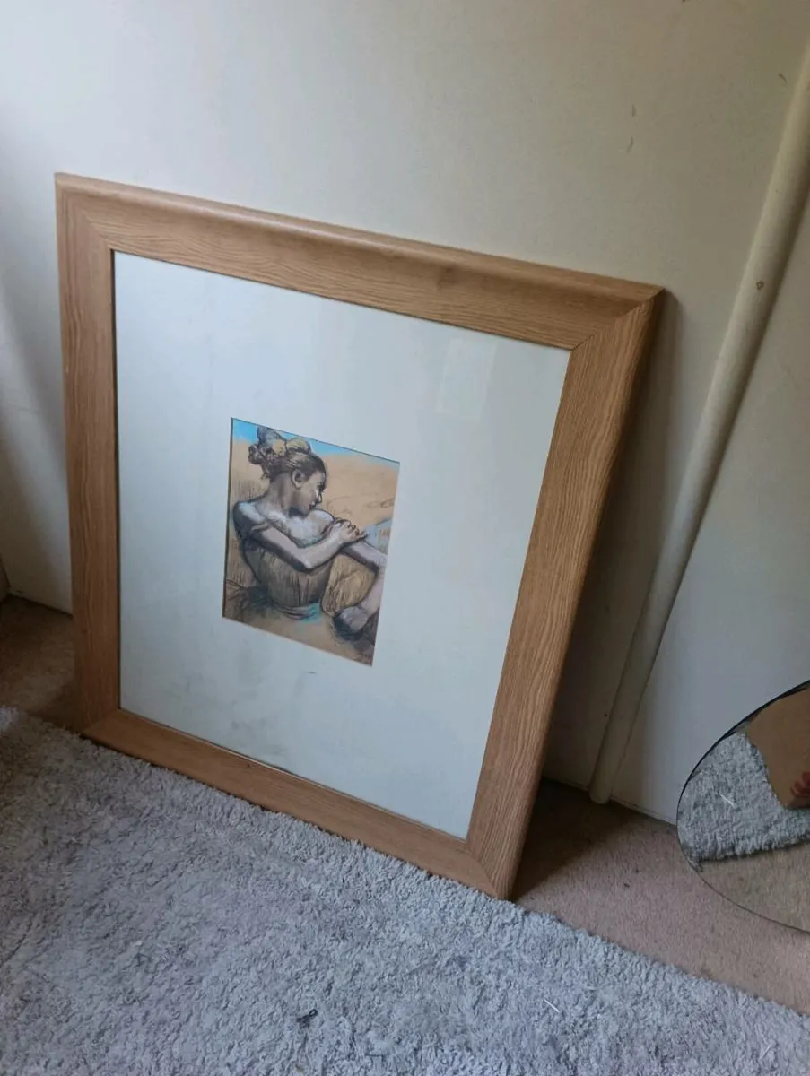 Lovely unusual picture,oak effect frame - Image 2
