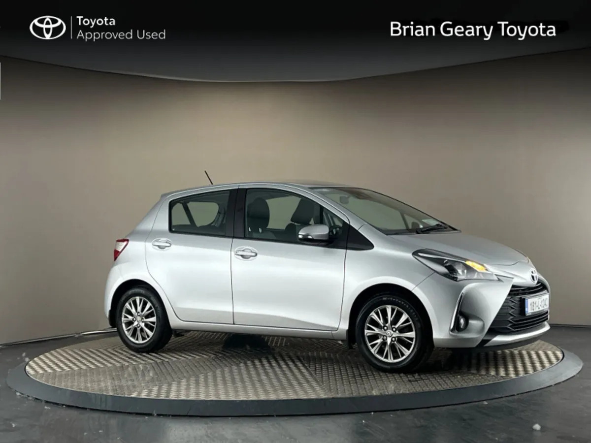Toyota Yaris 1.0 LUNA - Image 1