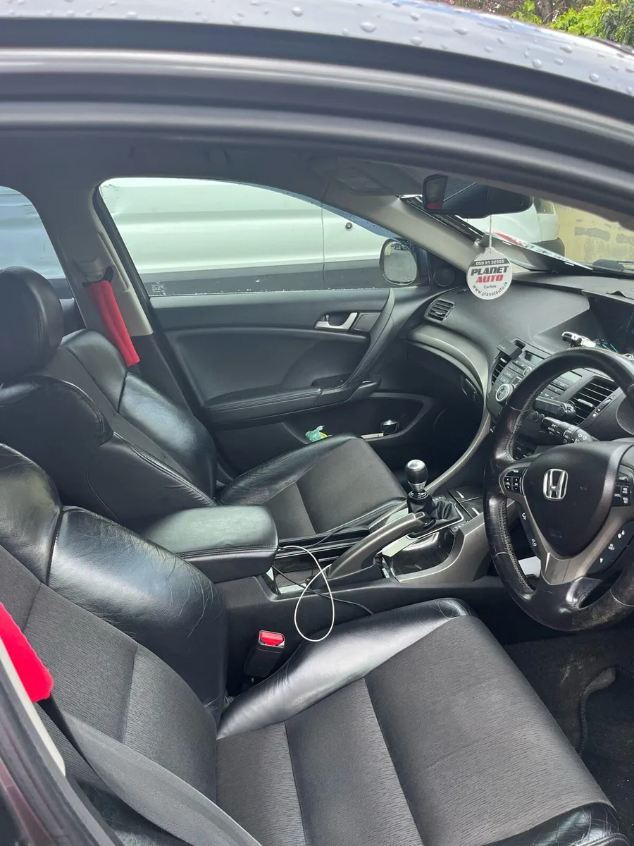 2.2 iDtec Honda Accord Ex GT - Image 4