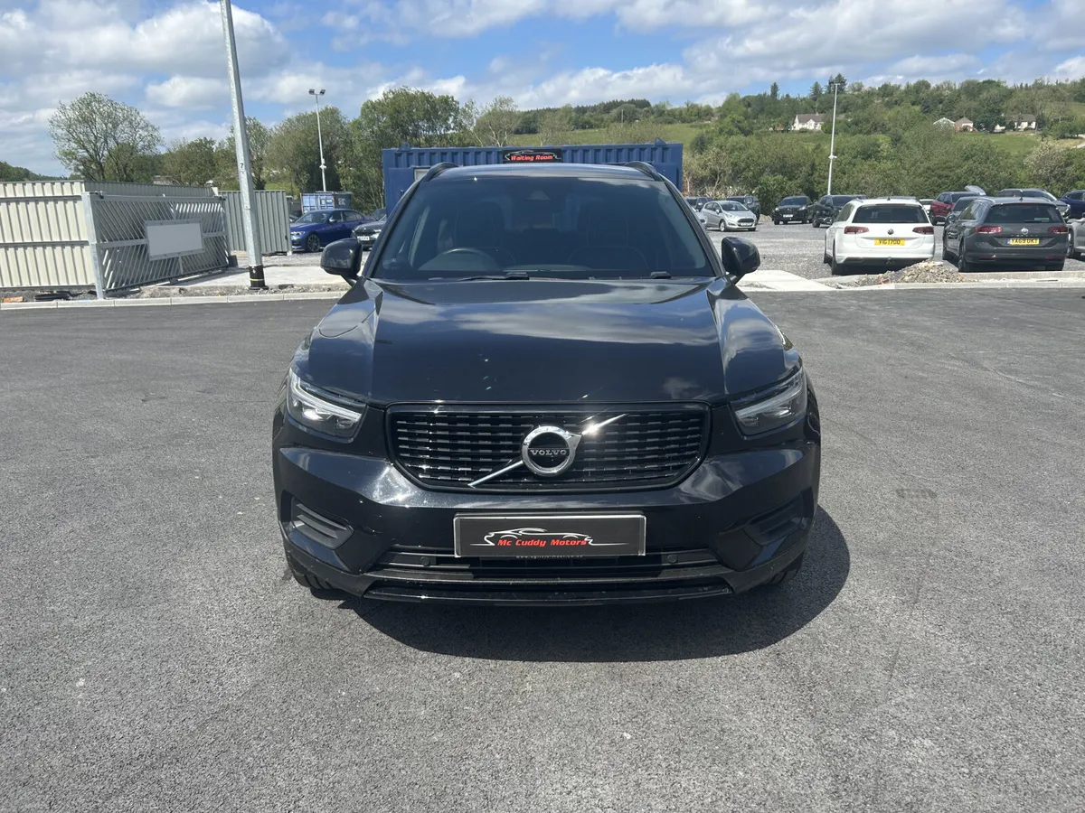 2022 Volvo XC40 R-Design T5 Recharge PHEV -Automat - Image 3