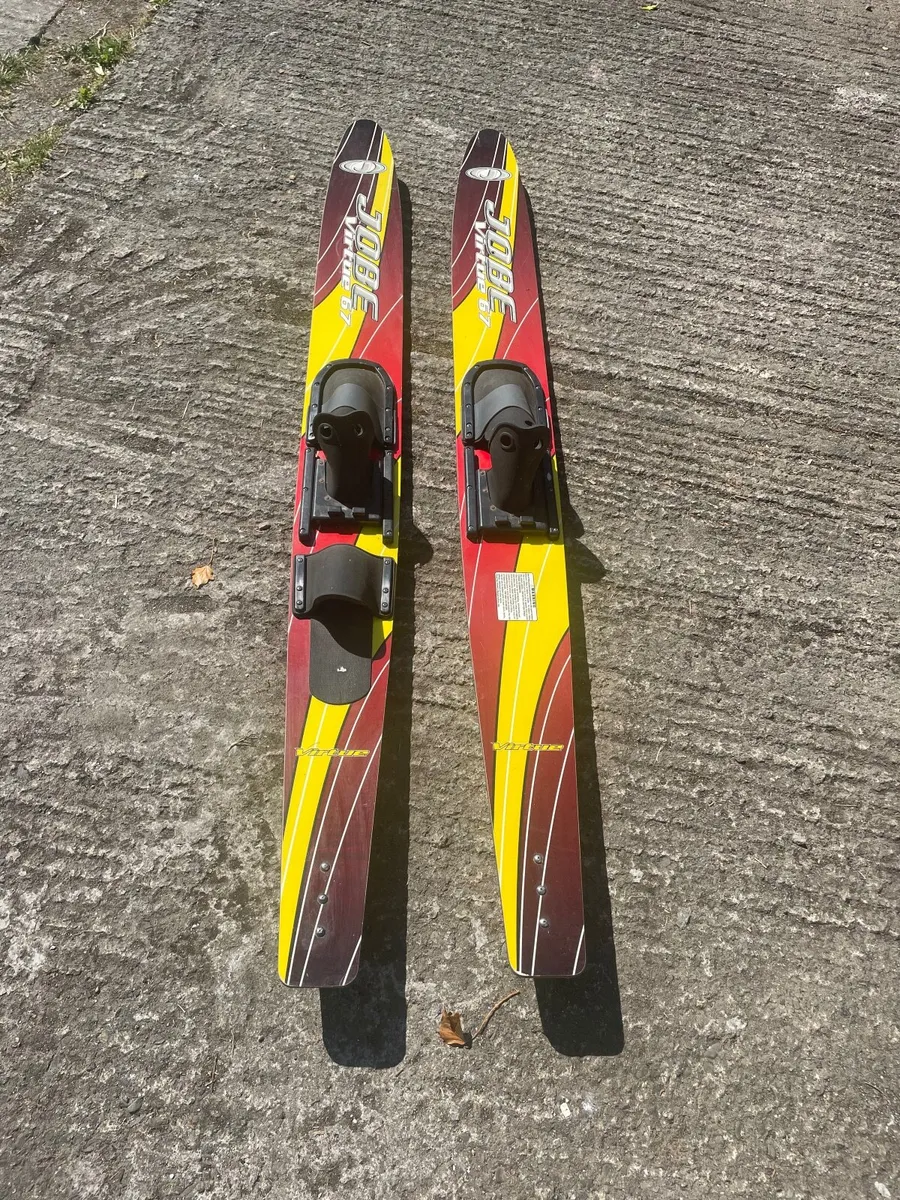 Jobe adjustable waterskis - Image 2