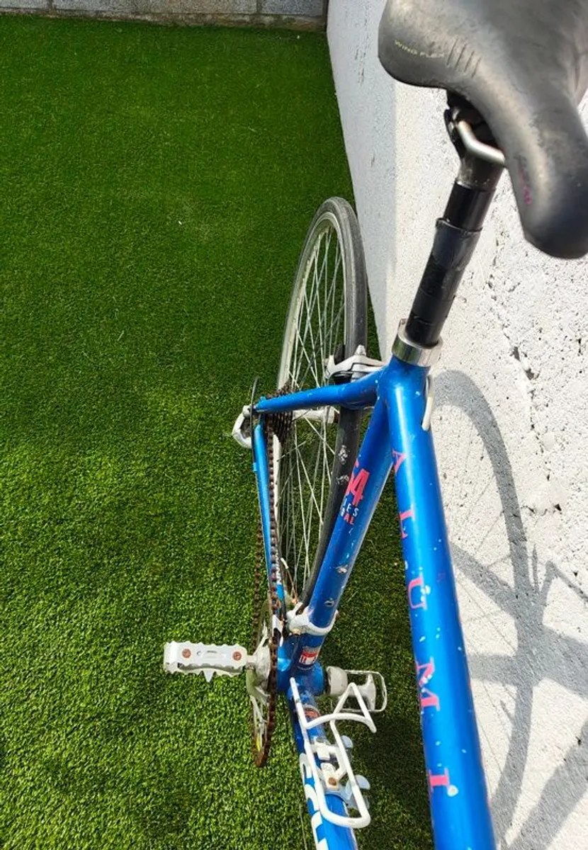 Schwinn 354 Mens Bicycle (Vintage/ Blue) - Image 3