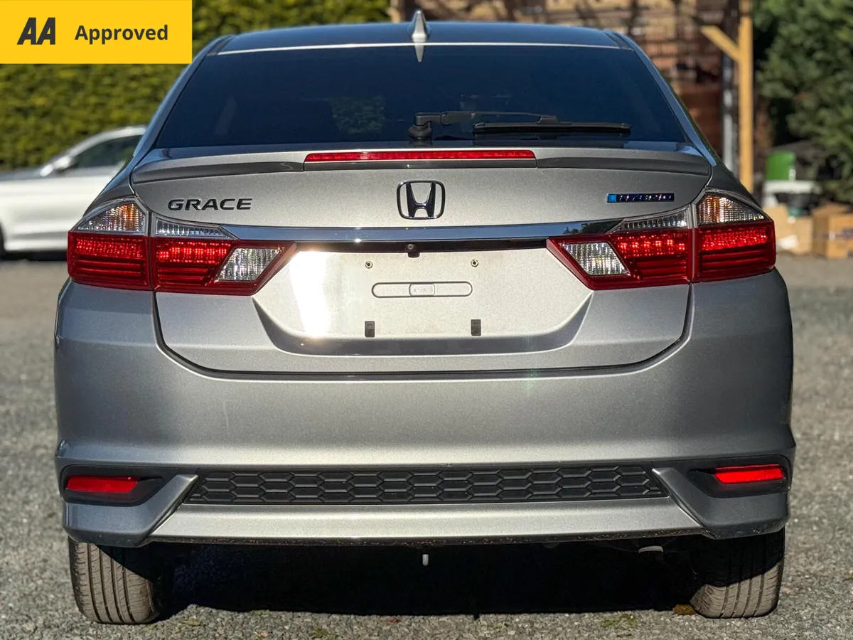🌟 2018 Honda Grace 1.5 Hybrid LX Apple Carplay🌟 - Image 4