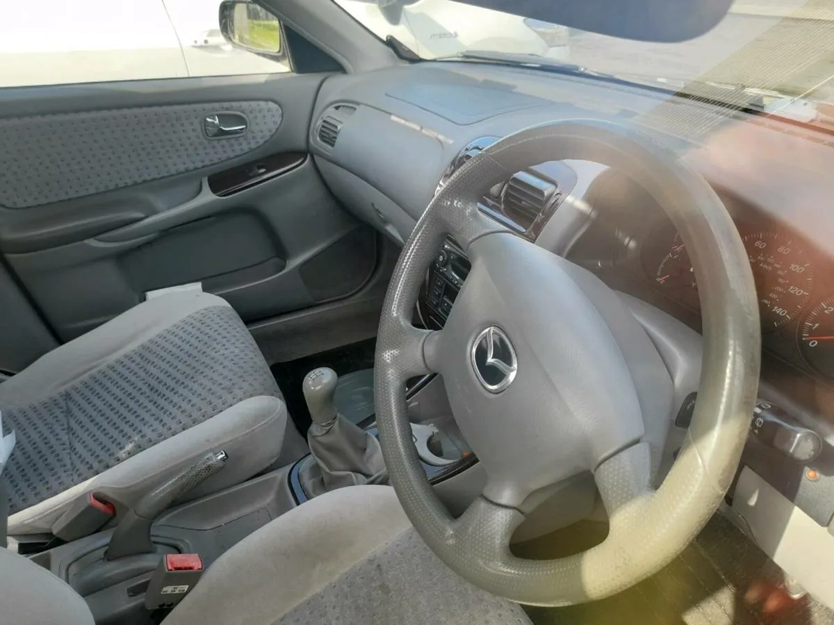 Mazda 626 - Image 4