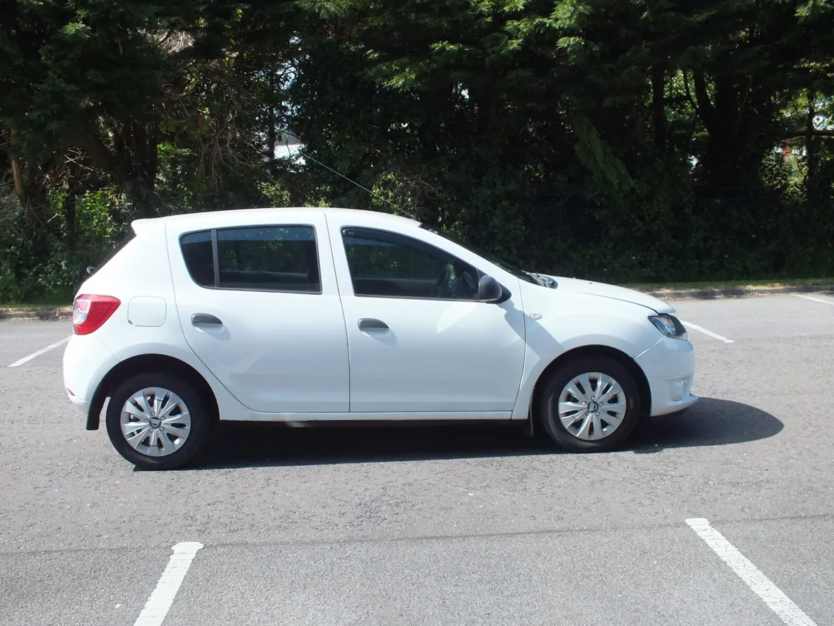 Dacia Sandero 2016 - Image 1