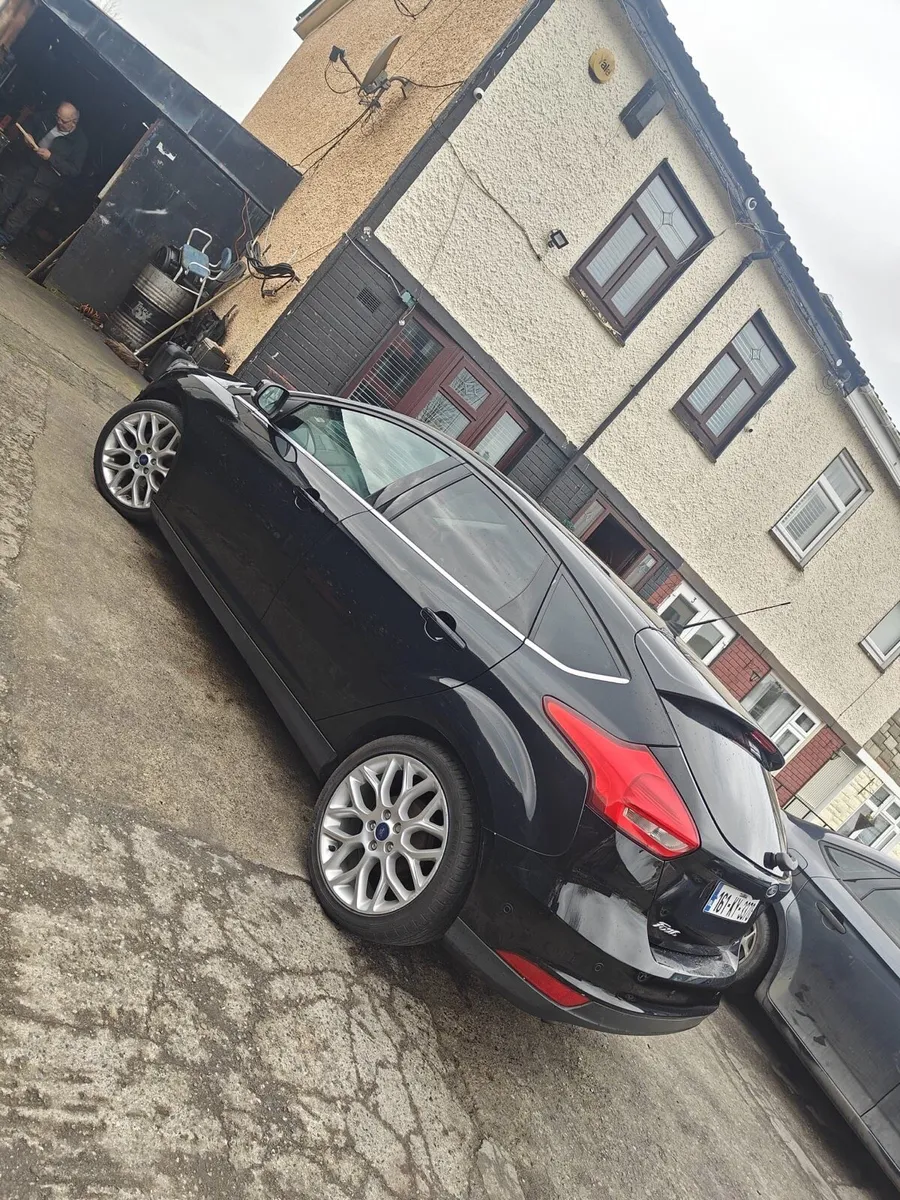 Ford focus - Image 4