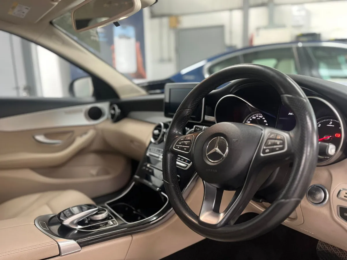 Mercedes-Benz C-Class 2017. C200D.  AVANTGARDE - Image 3