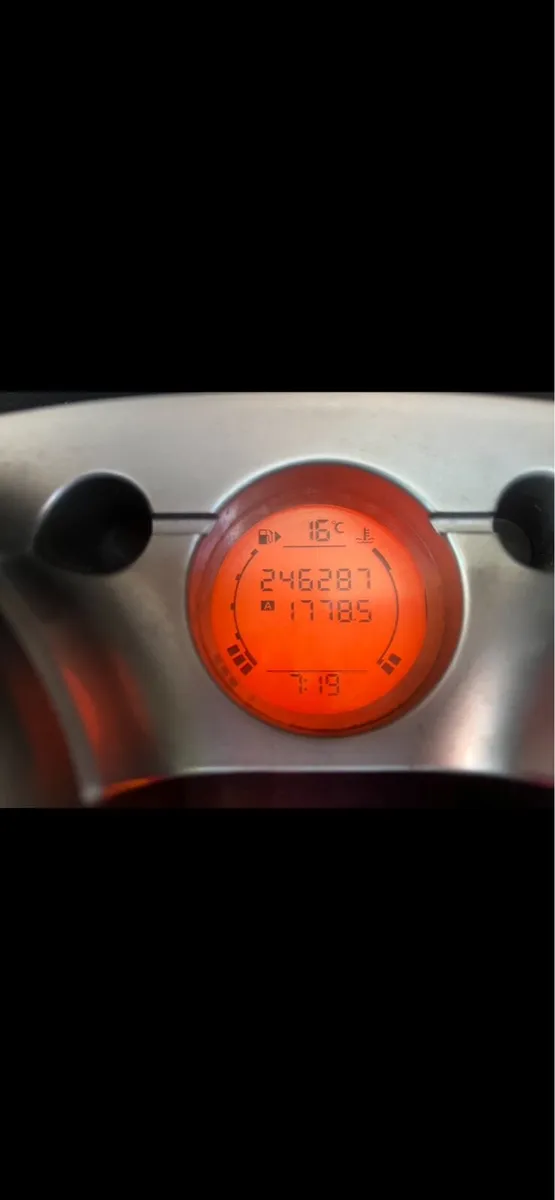 Nissan Qashqai - Image 1
