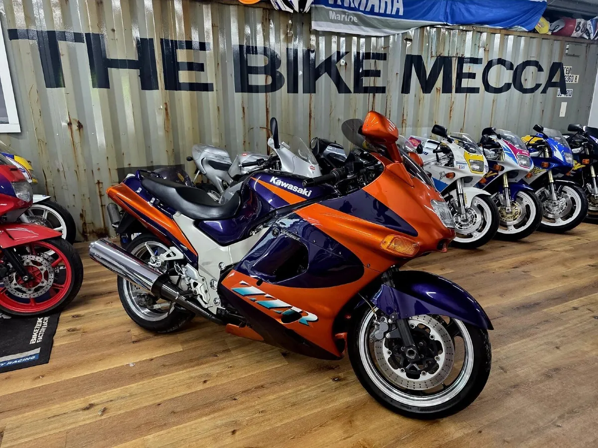 Kawasaki zzr 1100 nationwide delivery - Image 1