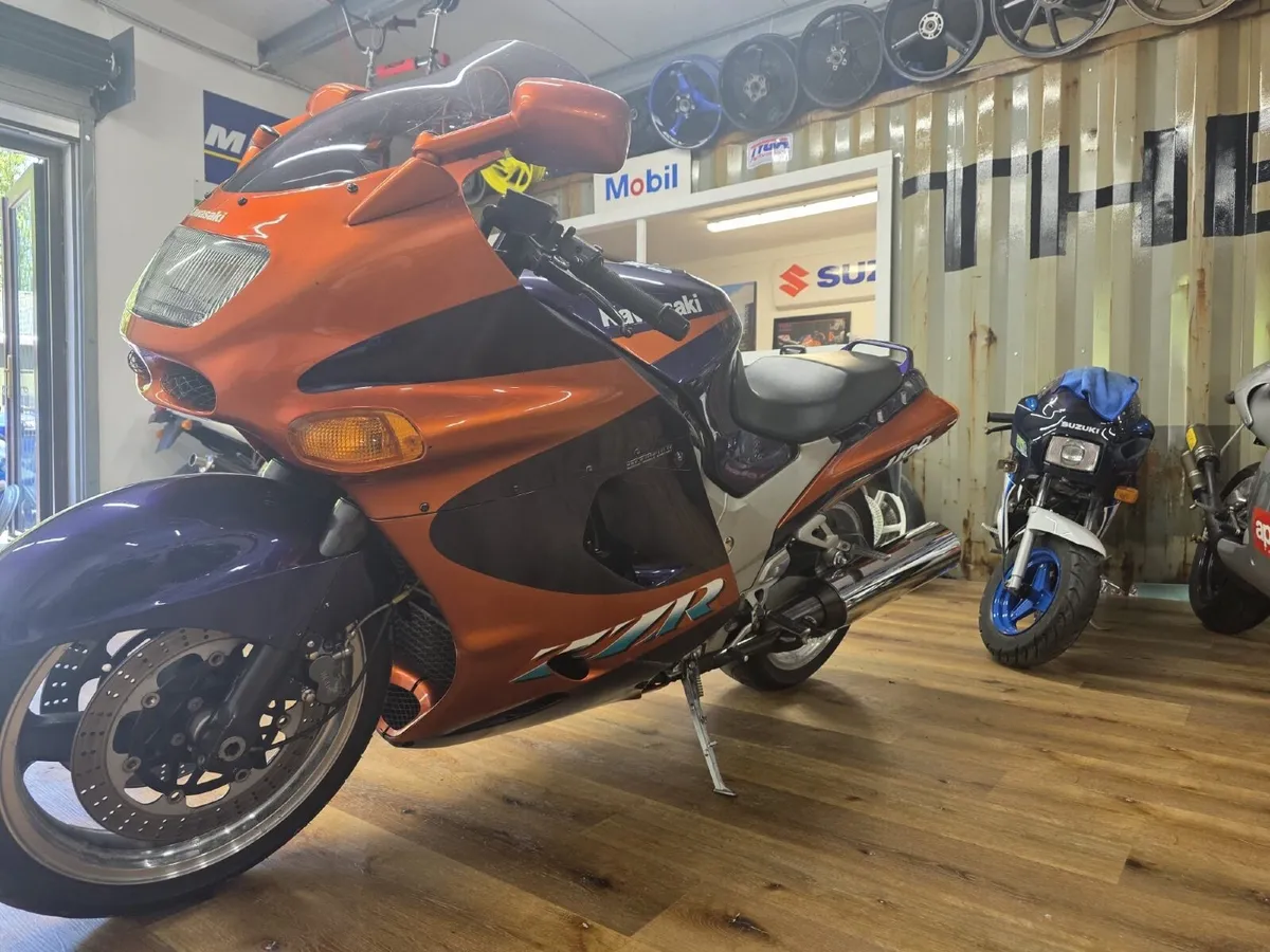 Kawasaki zzr 1100 nationwide delivery - Image 2