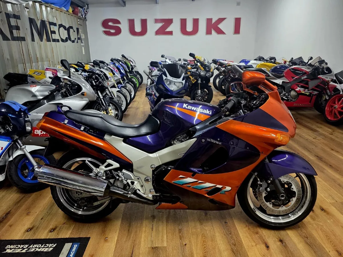 Kawasaki zzr 1100 nationwide delivery - Image 3