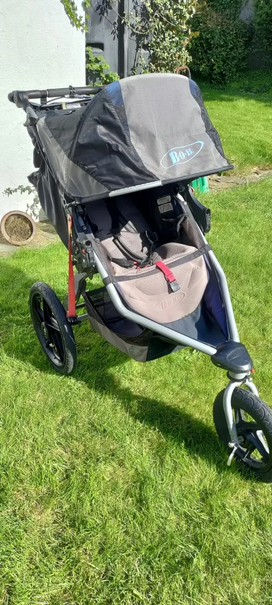 Bob Revolution Pro Jogging Stroller - Image 1