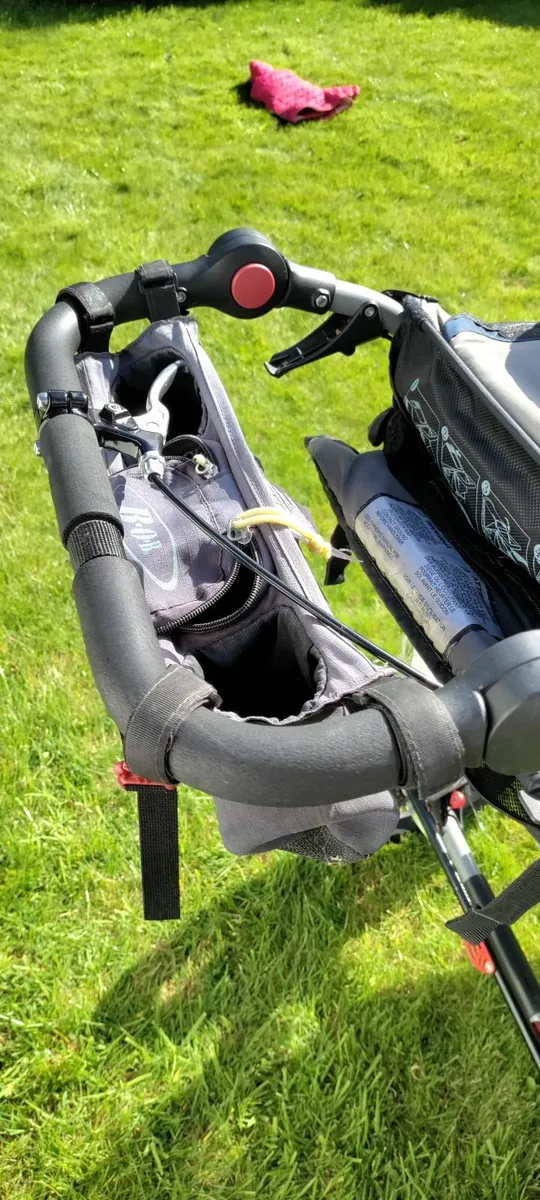 Bob Revolution Pro Jogging Stroller - Image 2