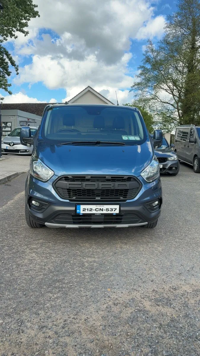Ford Custom Trail - Image 1