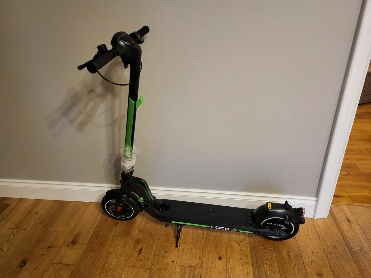 E-SCOOTER BNIB Loco lite - Image 2
