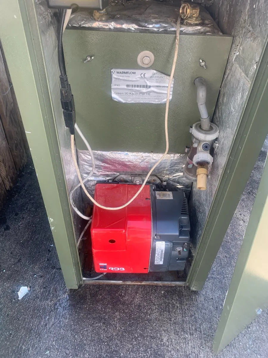 Oil boiler - Image 2