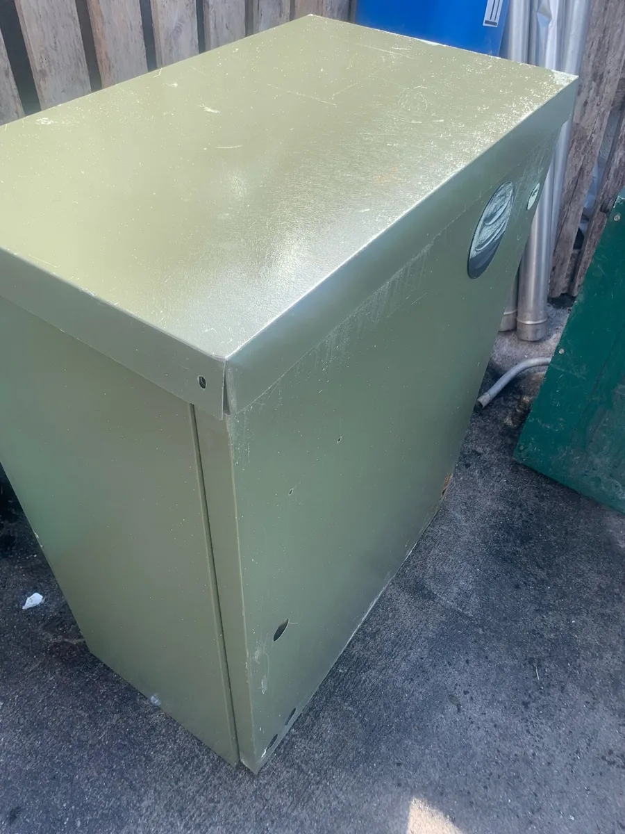 Oil boiler - Image 3
