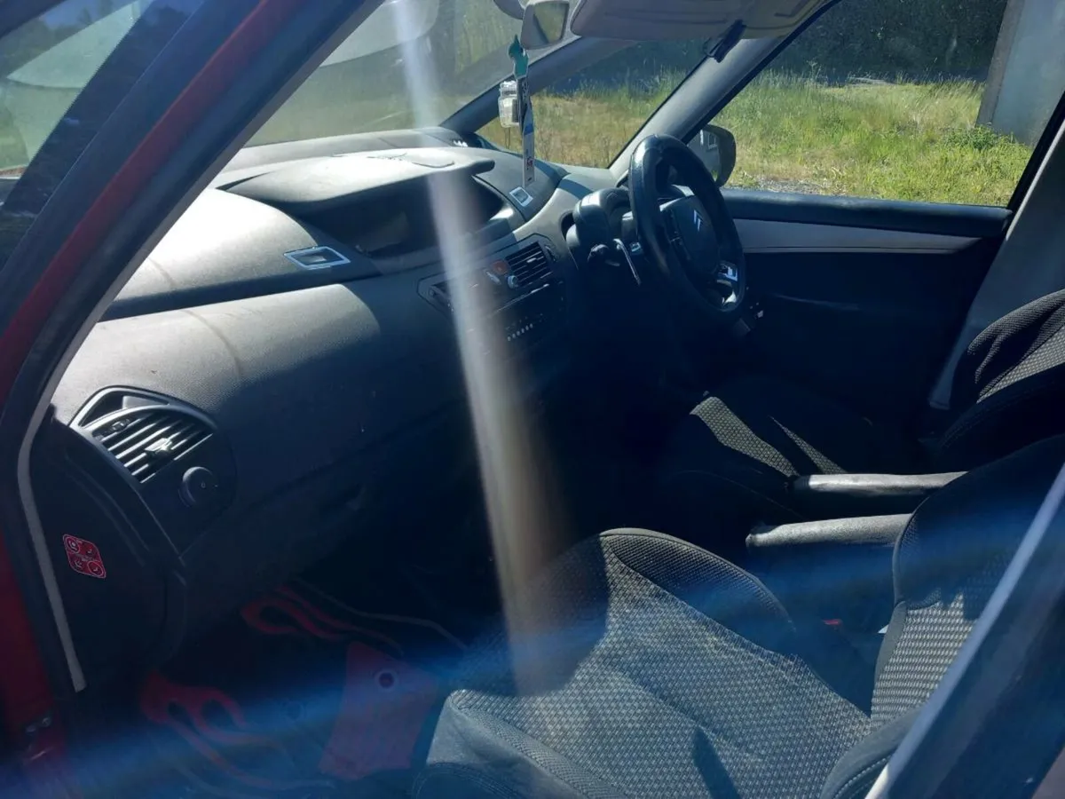 Citroen picasso 7 seater - Image 4