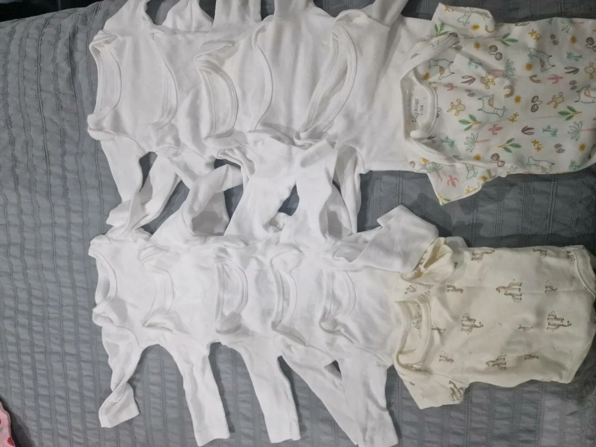 Babygrows - Image 2