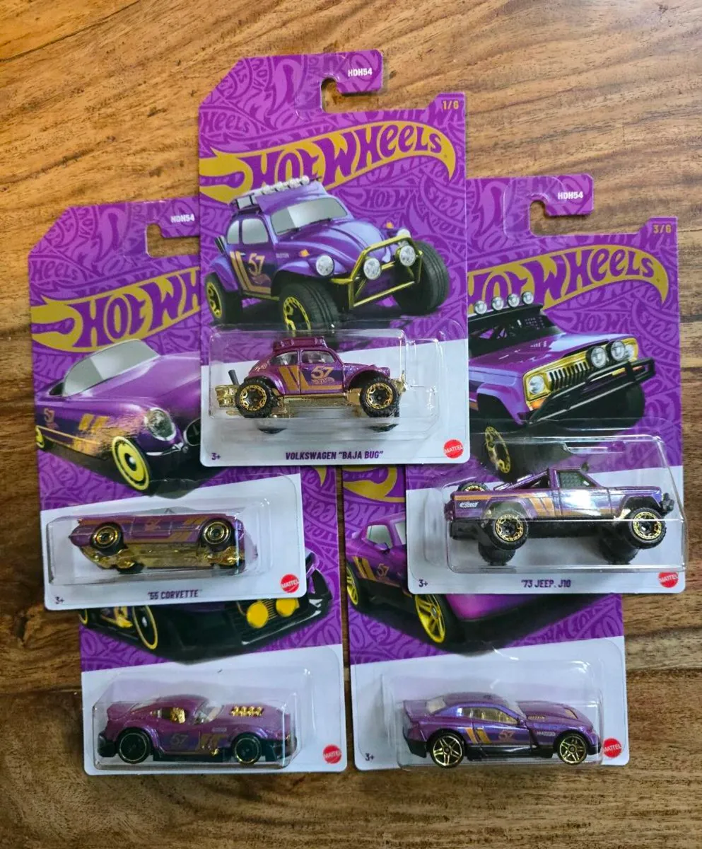 HOT WHEELS