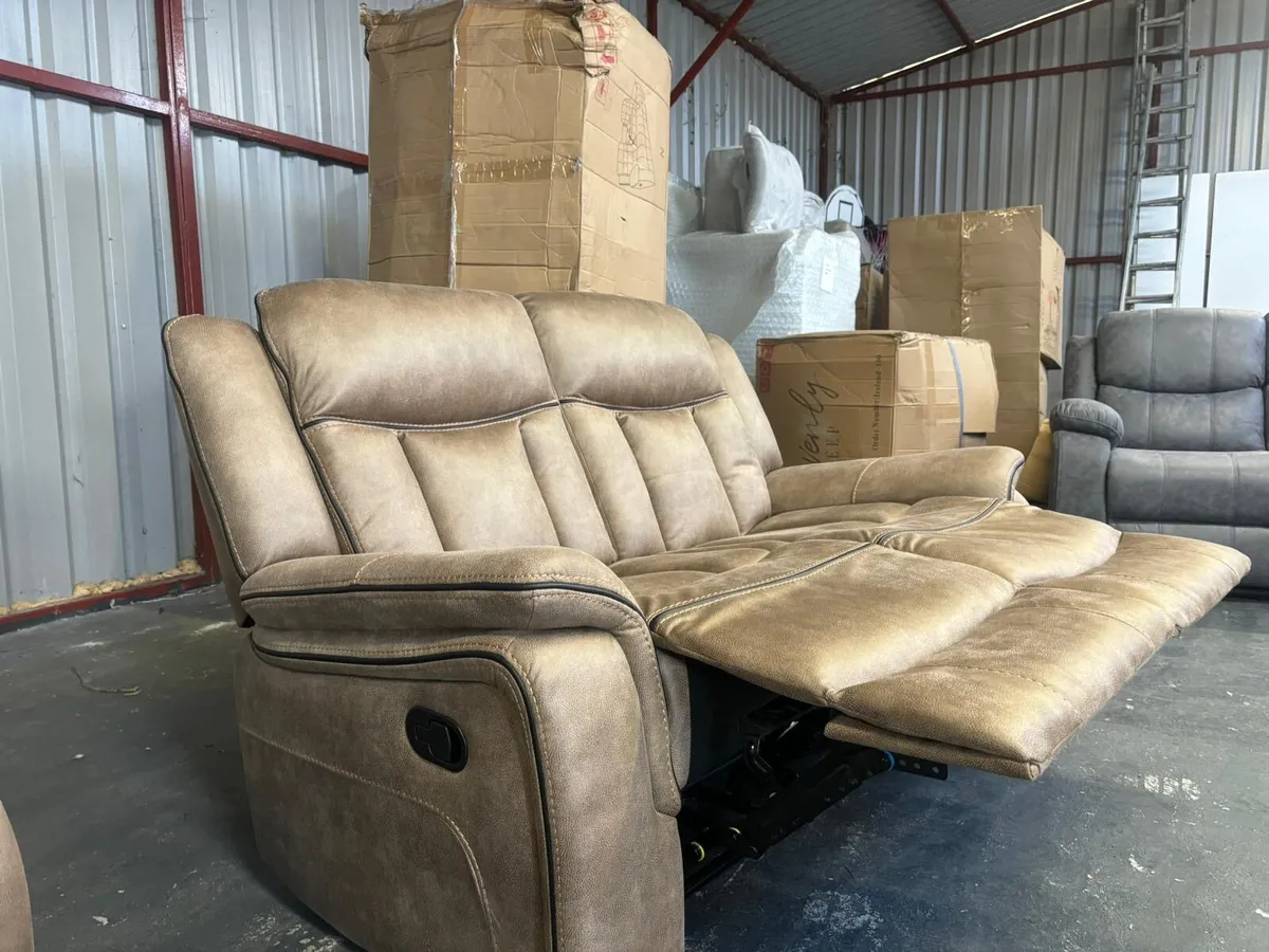 😍all new Westbrook 3+2 recliner 😍 - Image 1