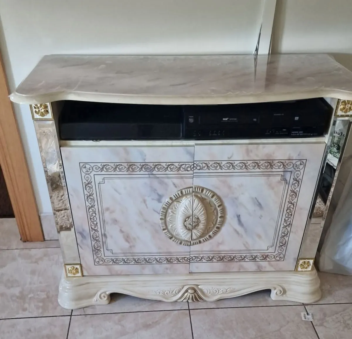 Marble tv unit
