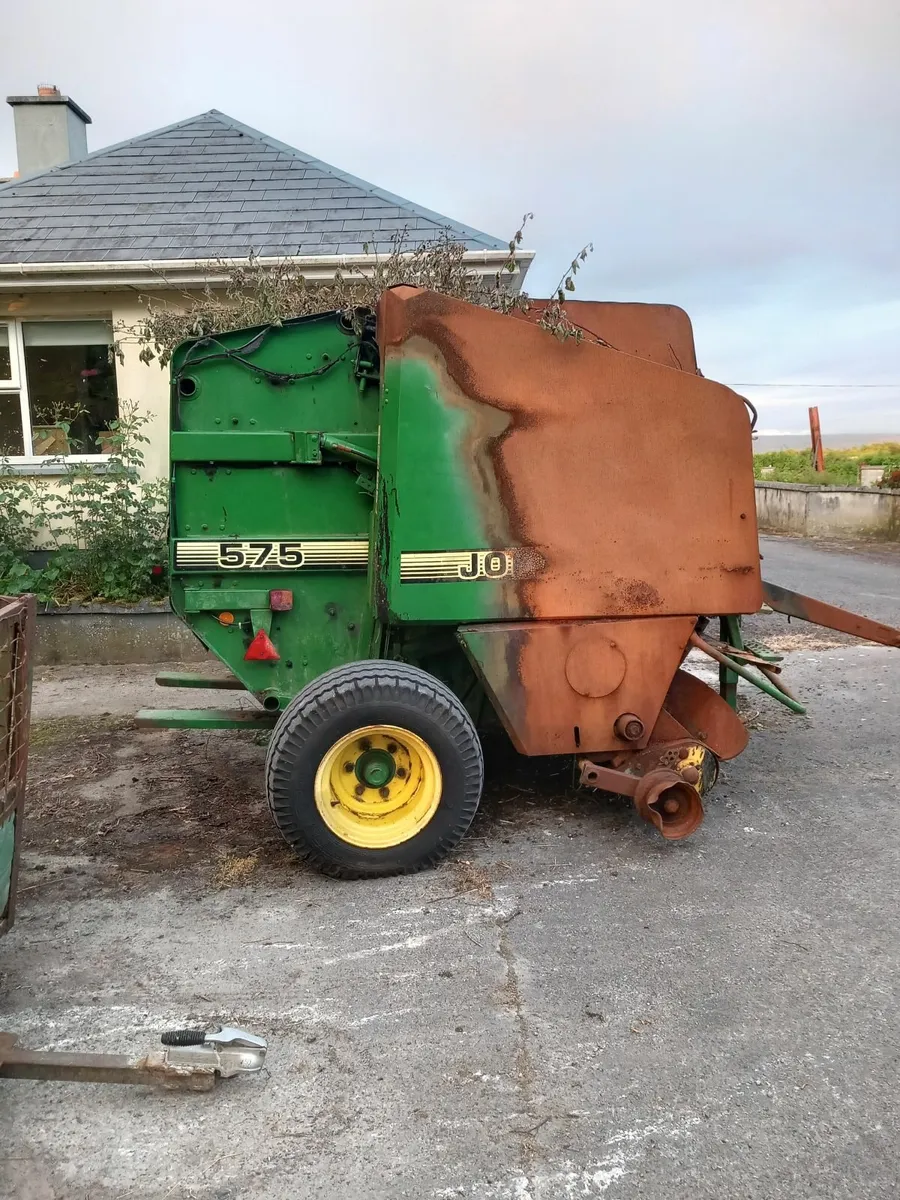 john deere 575 chopper baler - Image 1