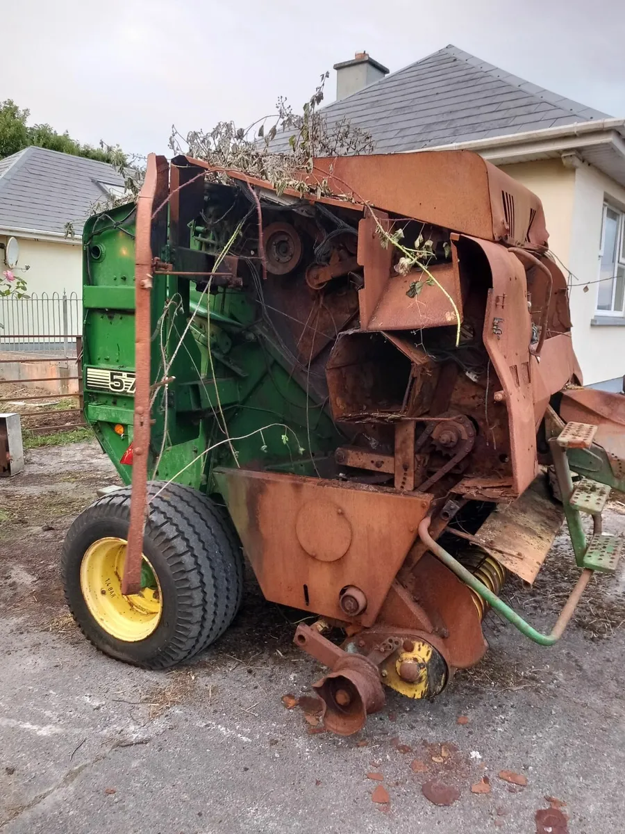 john deere 575 chopper baler - Image 4