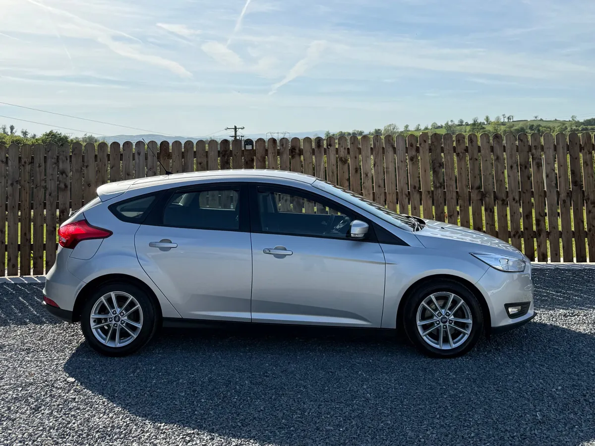 FORD FOCUS STYLE 2015 - Image 4
