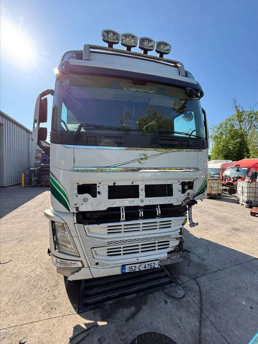 2015 Volvo FH For Breaking - Image 2