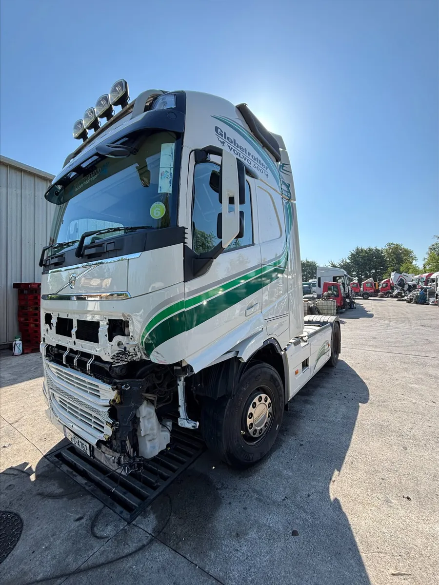 2015 Volvo FH For Breaking - Image 3