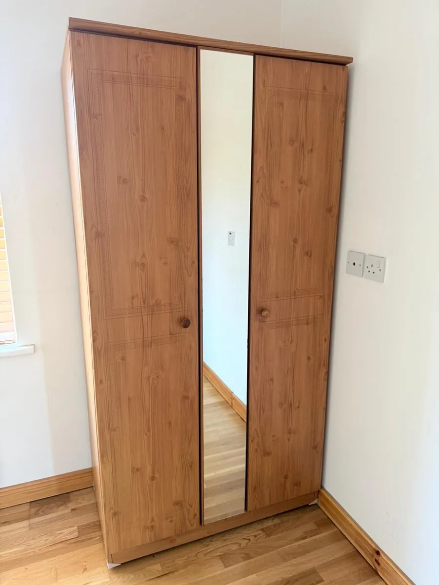 Closet/Cupboard - Image 1