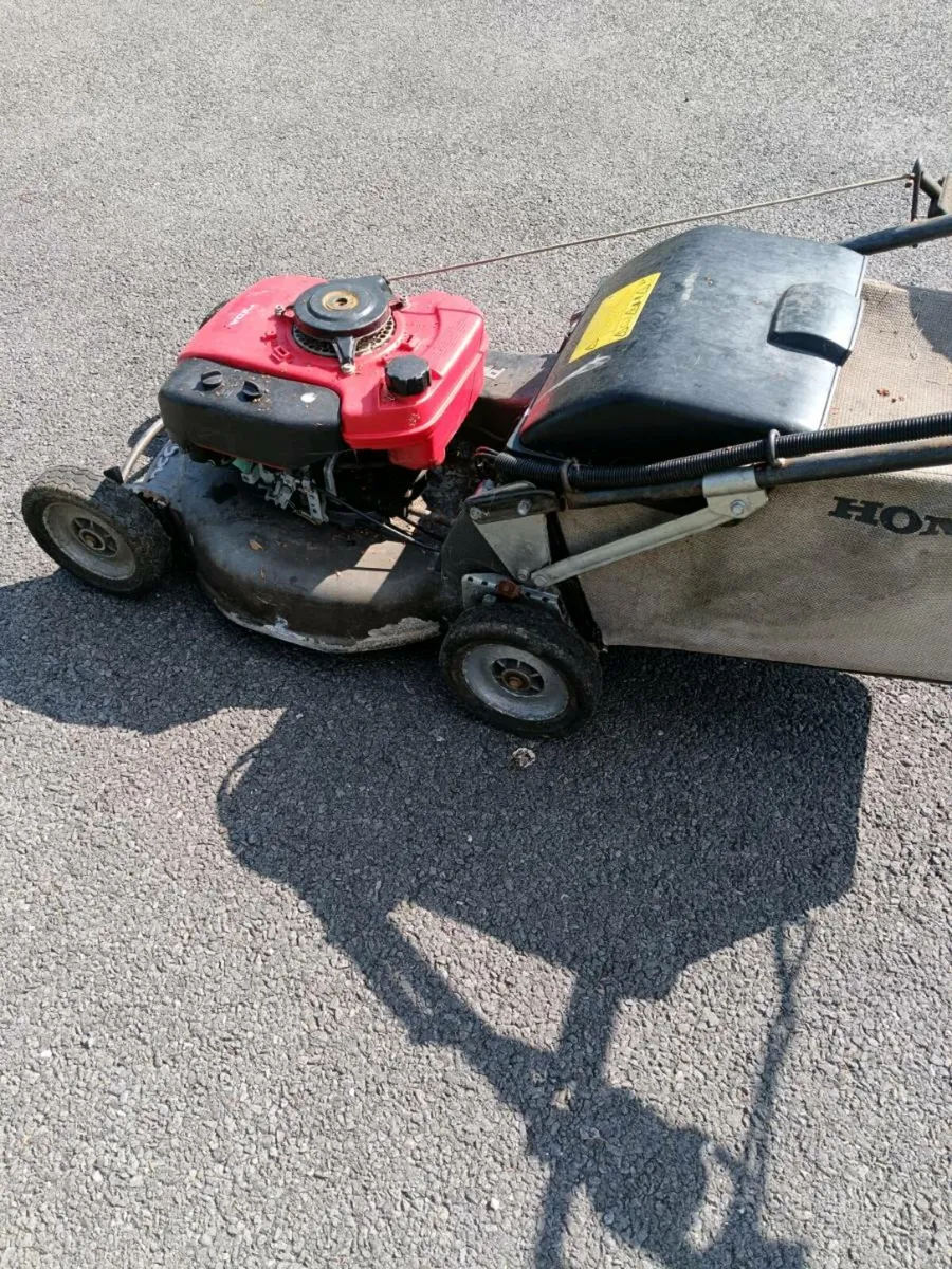 Honda pro lawnmower - Image 2