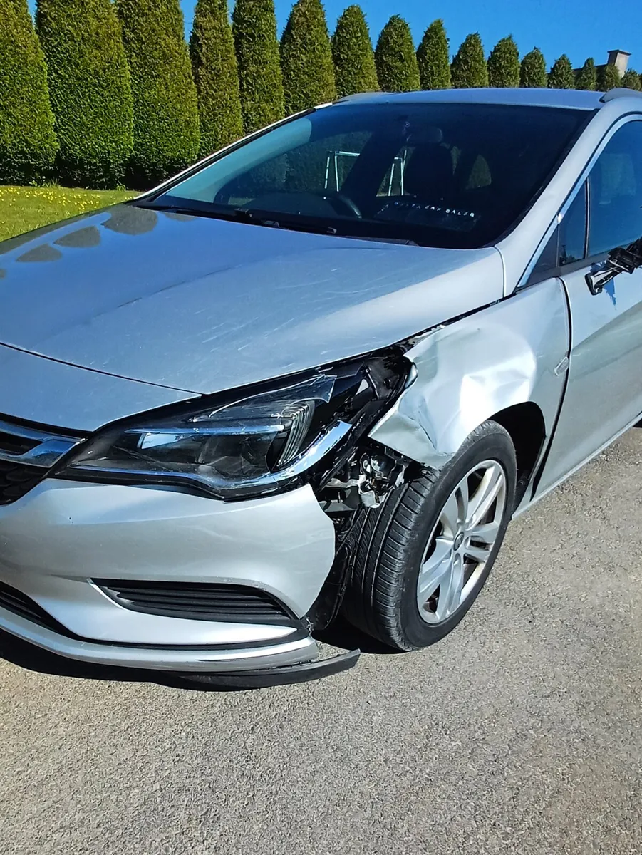 2018 Opel / Vauxhall Astra 1.6 CDTI - Image 4