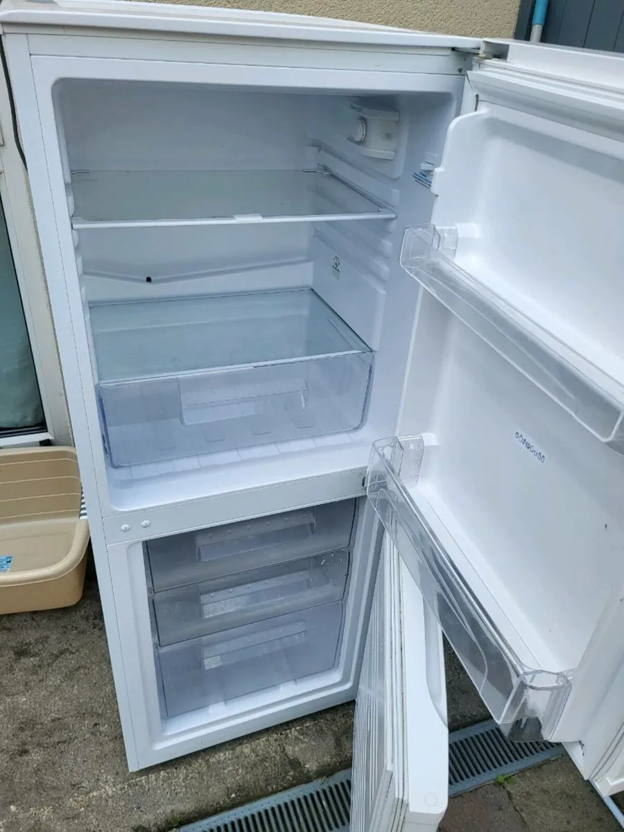Fridge freezer - Image 2