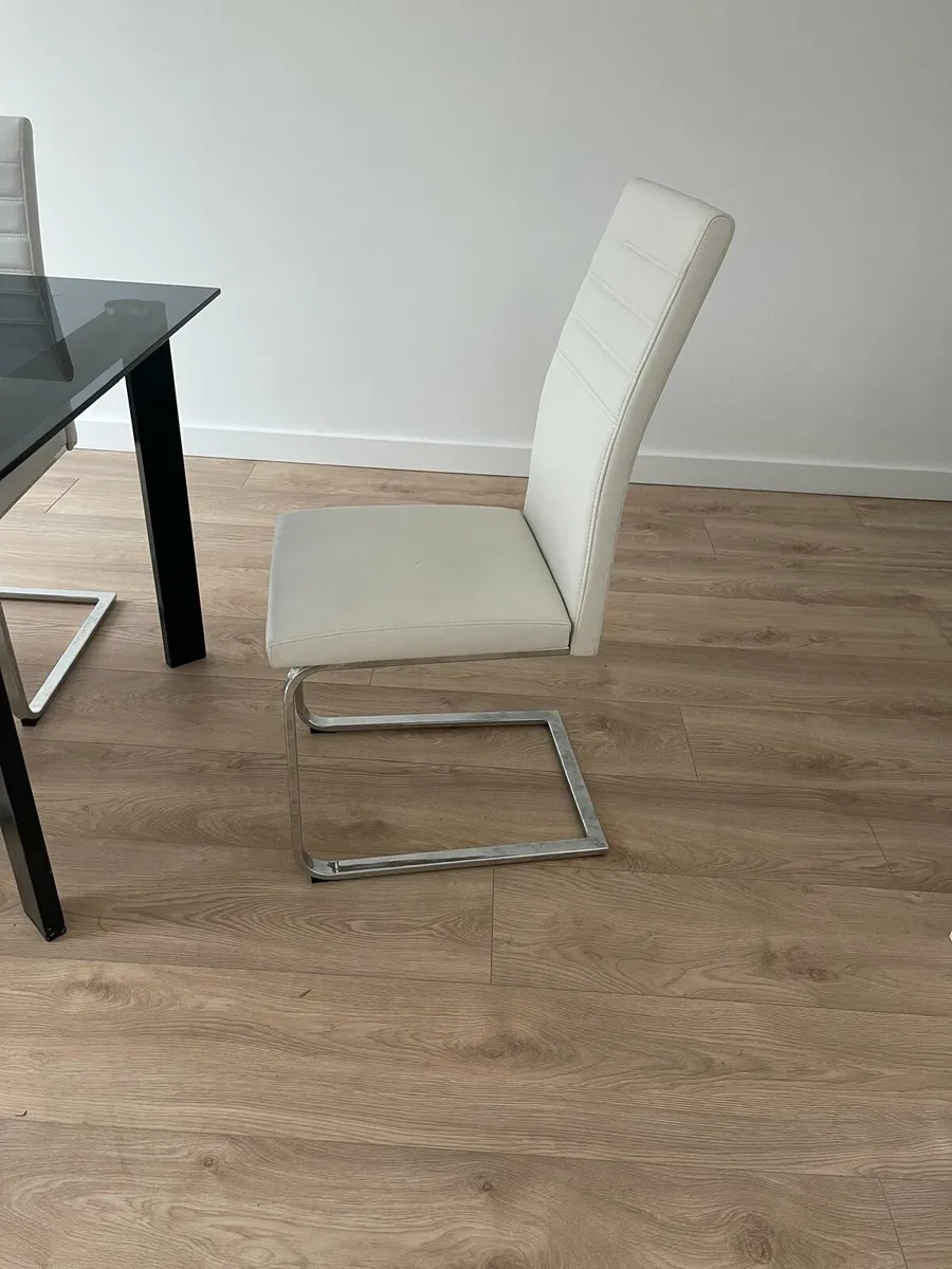 Dining table - Image 3