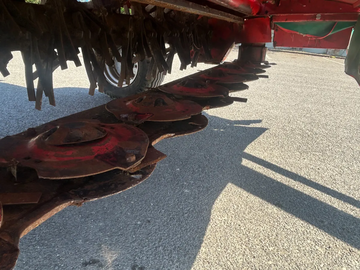 2022 Kverneland 4332LT Mower Conditioner - Image 2