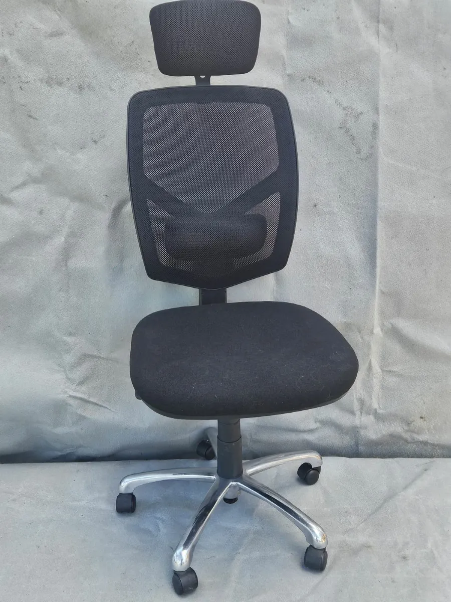 Computer chairs - Image 4
