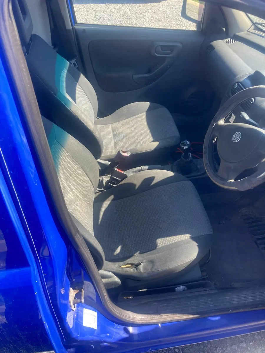Vauxhall combo 1.3 CDTI Van - Image 3