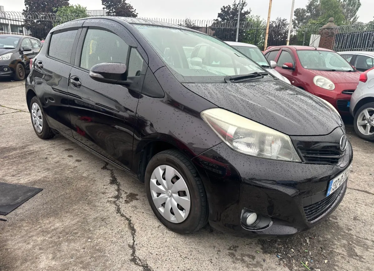 Toyota Vitz 2013 Automatic/ New Nct/ Tax/Warranty. - Image 2