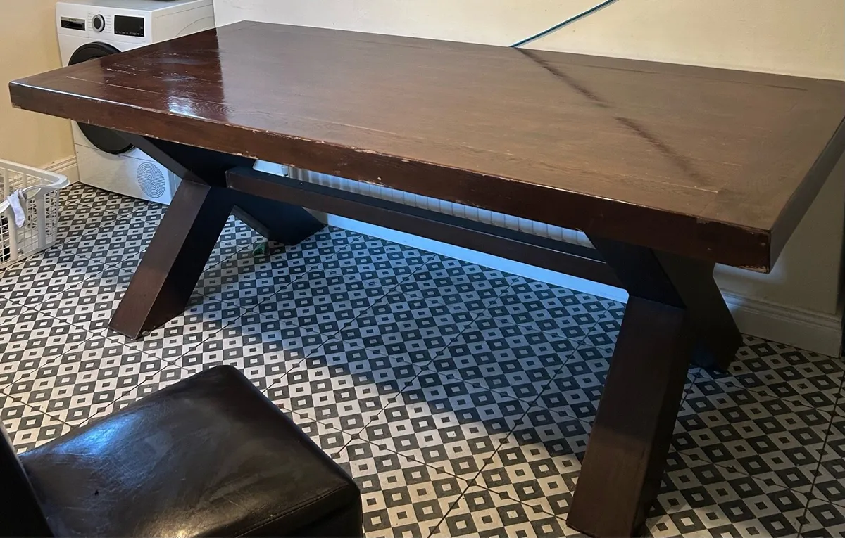 Large wooden table bench and two chairs - Image 1