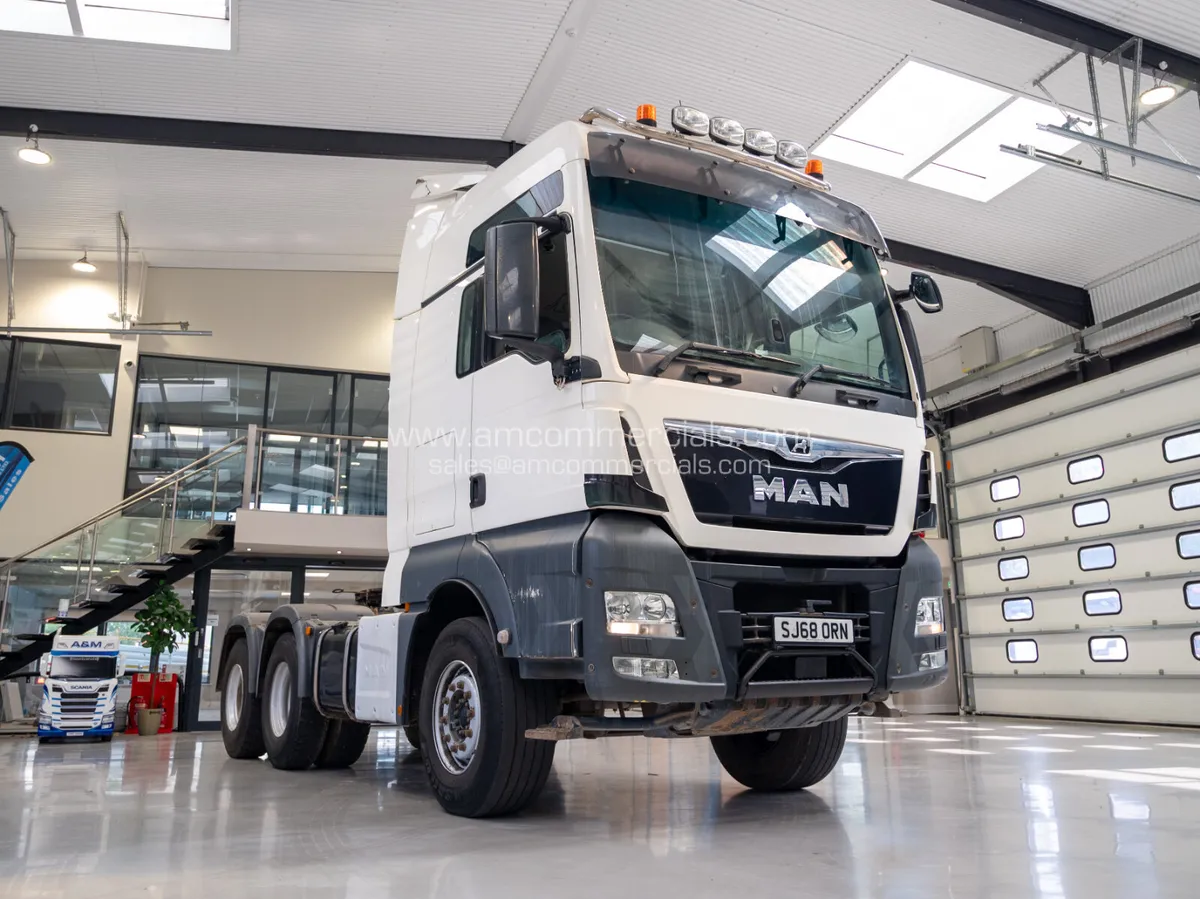 2018 MAN TGX 26.500, 6X4 Double Drive 80 Tonner - Image 2
