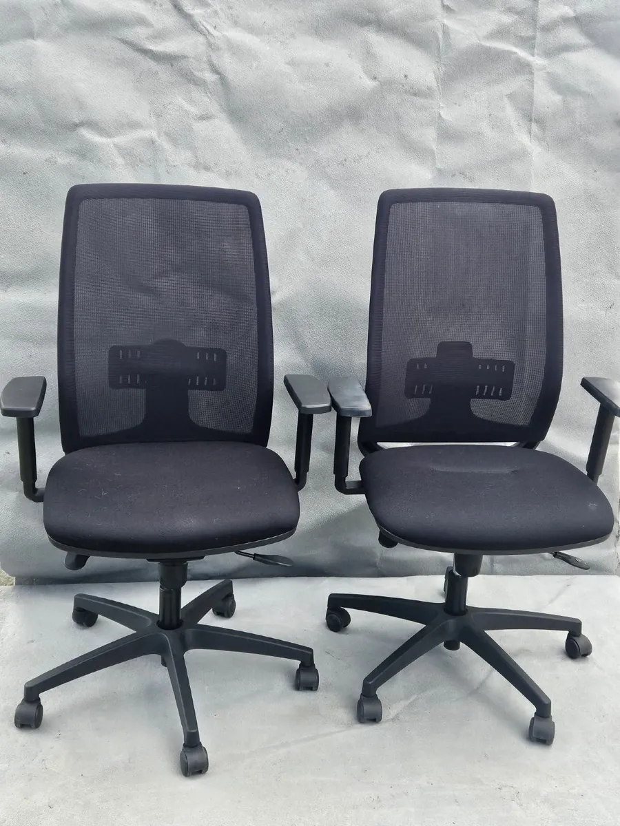 Computer Chairs - Image 4