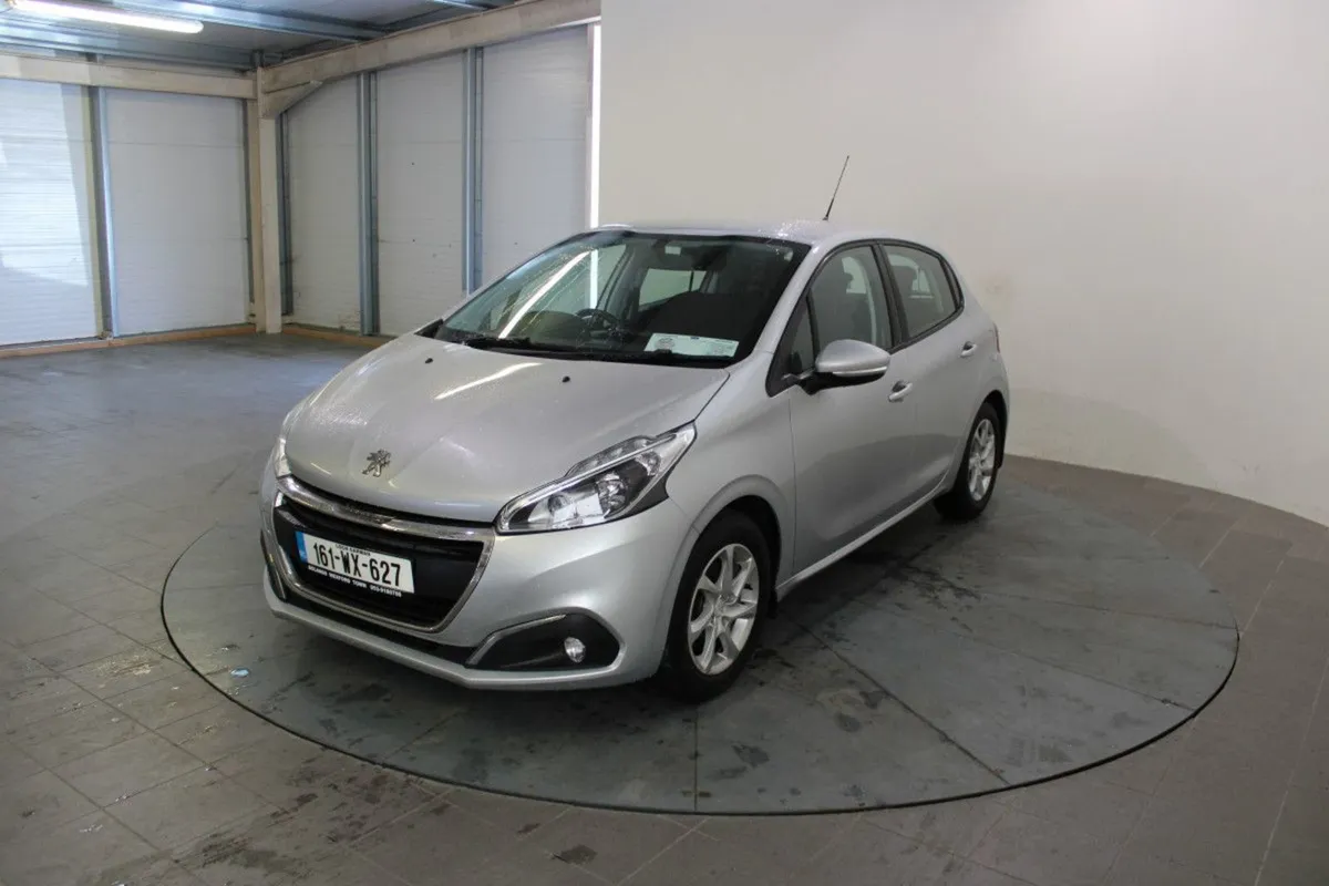 Peugeot 208 1.0 Puretech 68bhp Active 4 dr - Image 4